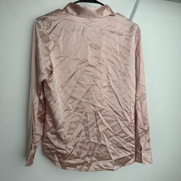 Elegant Silk Shirt - Picture 3 of 3